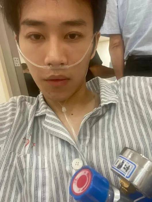 29岁男子确诊癌症晚期,警惕:这病盯上了年轻人 (pic2) 29岁男子确诊癌症晚期,警惕:这病盯上了年轻人 (pic2)