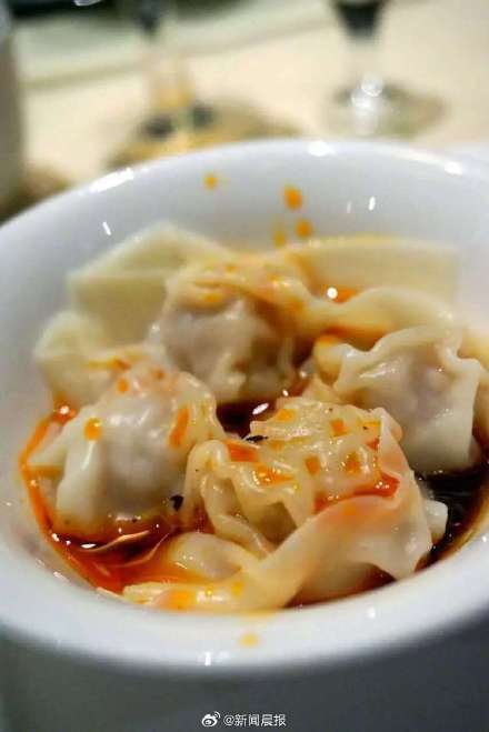 馄饨云吞抄手有何不同?烹饪大师:同一种食物在不同地域的演变 (pic3) 馄饨云吞抄手有何不同?烹饪大师:同一种食物在不同地域的演变 (pic3)