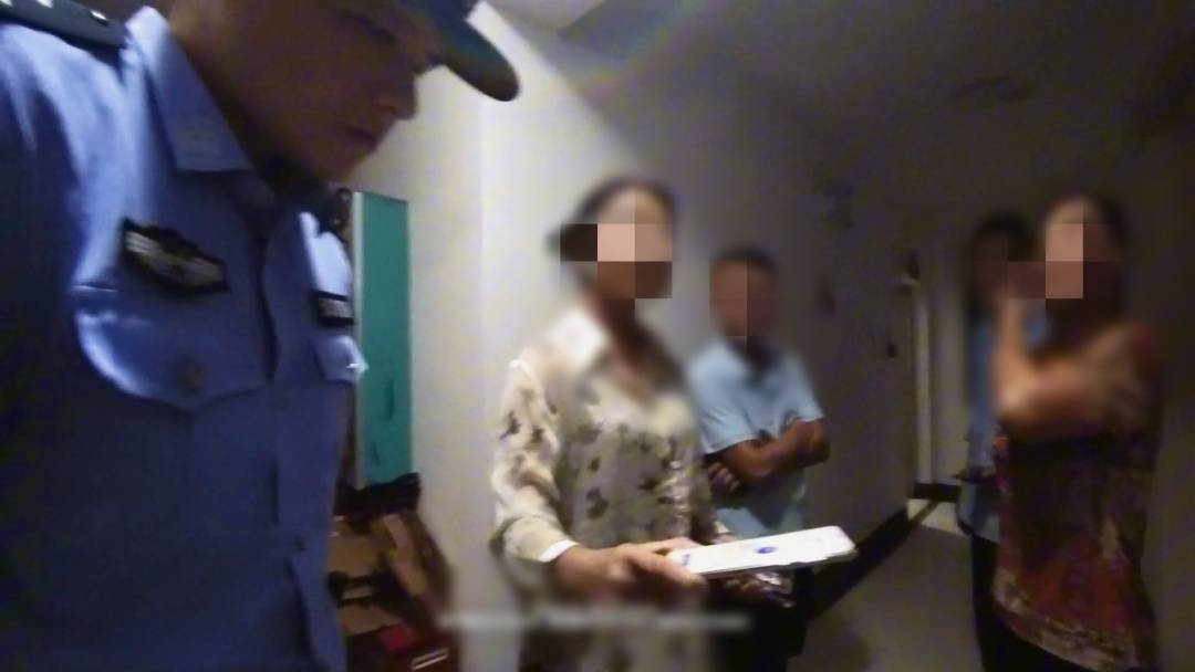 女子捡手机私藏4个月,失主靠Wi-Fi定位找上门!最终…女子当庭赔偿失主3800元 (pic3) 女子捡手机私藏4个月,失主靠Wi-Fi定位找上门!最终…女子当庭赔偿失主3800元 (pic3)