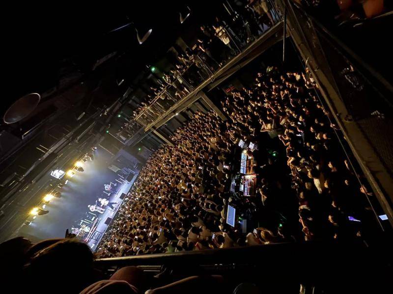 80元涨到230元?年轻人喜欢的Livehouse票价调查 (pic1) 80元涨到230元?年轻人喜欢的Livehouse票价调查 (pic1)
